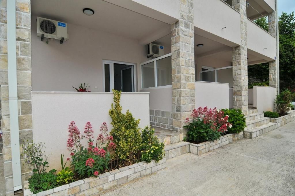 Апартаменты Apartments Samardžić Тиват-50