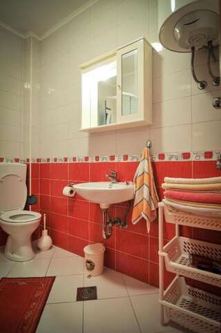 Апартаменты Apartments Samardžić Тиват Номер-студио с террасой (4 взрослых)-41