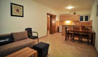 Апартаменты Apartments Samardžić Тиват Апартаменты с 1 спальней и террасой (5 взрослых)-4